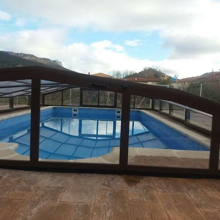 Hotel Rural Puerta De Caderechas Terminon المظهر الخارجي الصورة