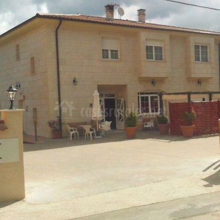 Hotel Rural Puerta De Caderechas Terminon المظهر الخارجي الصورة