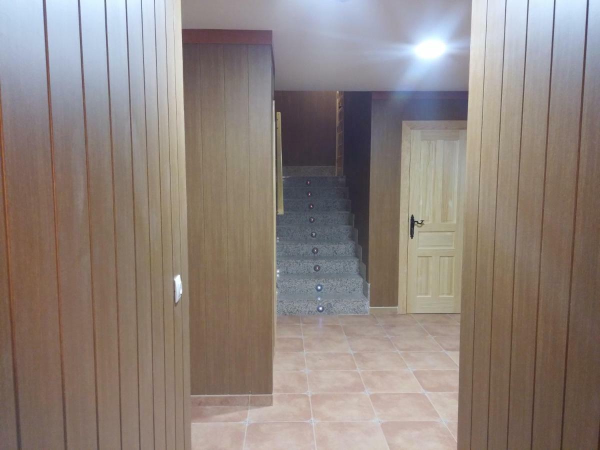 Hotel Rural Puerta De Caderechas Terminon المظهر الخارجي الصورة